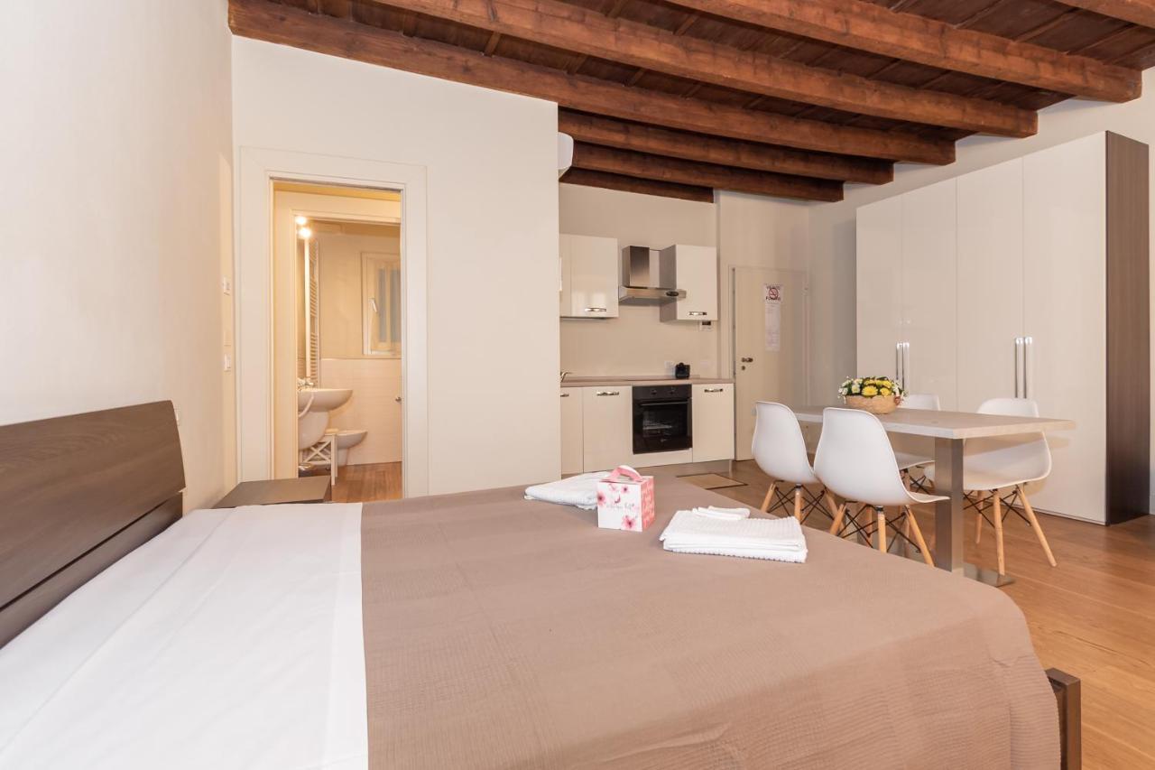 Palazzetto Il Mangano - F&L Apartment Brescia Exterior foto